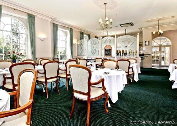 Rowville International Hotel Ресторант снимка