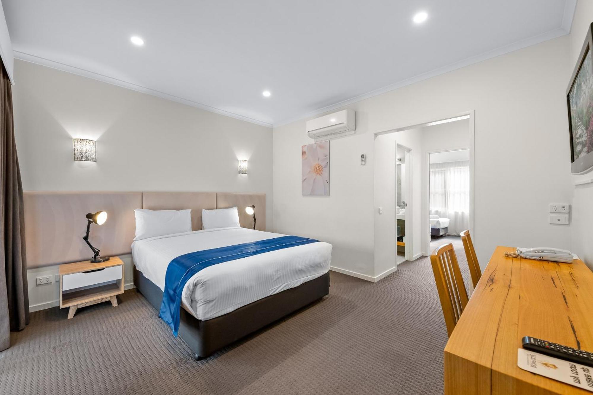 Rowville International Hotel Екстериор снимка