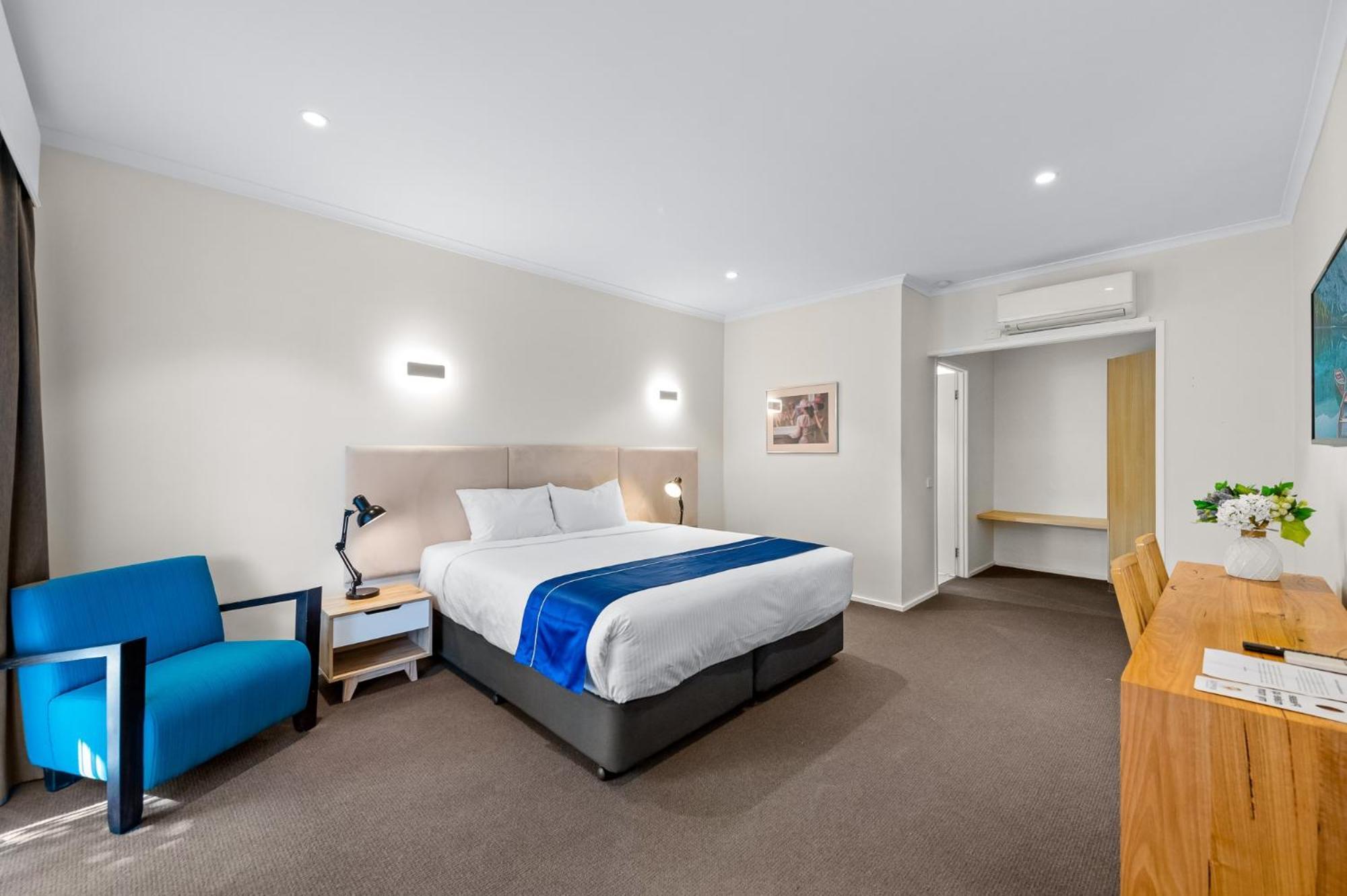 Rowville International Hotel Екстериор снимка