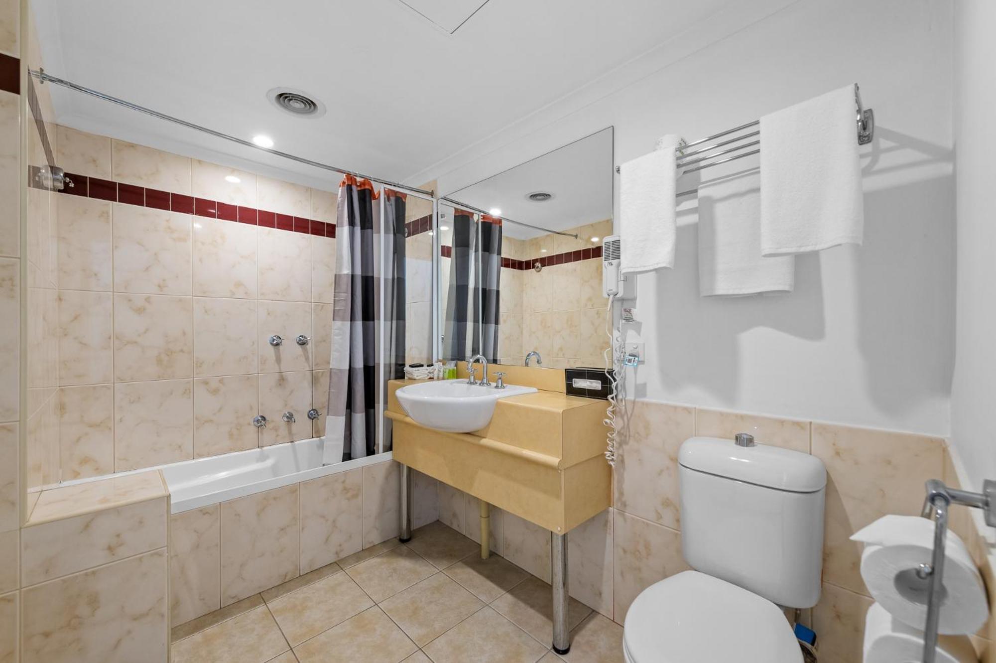 Rowville International Hotel Екстериор снимка