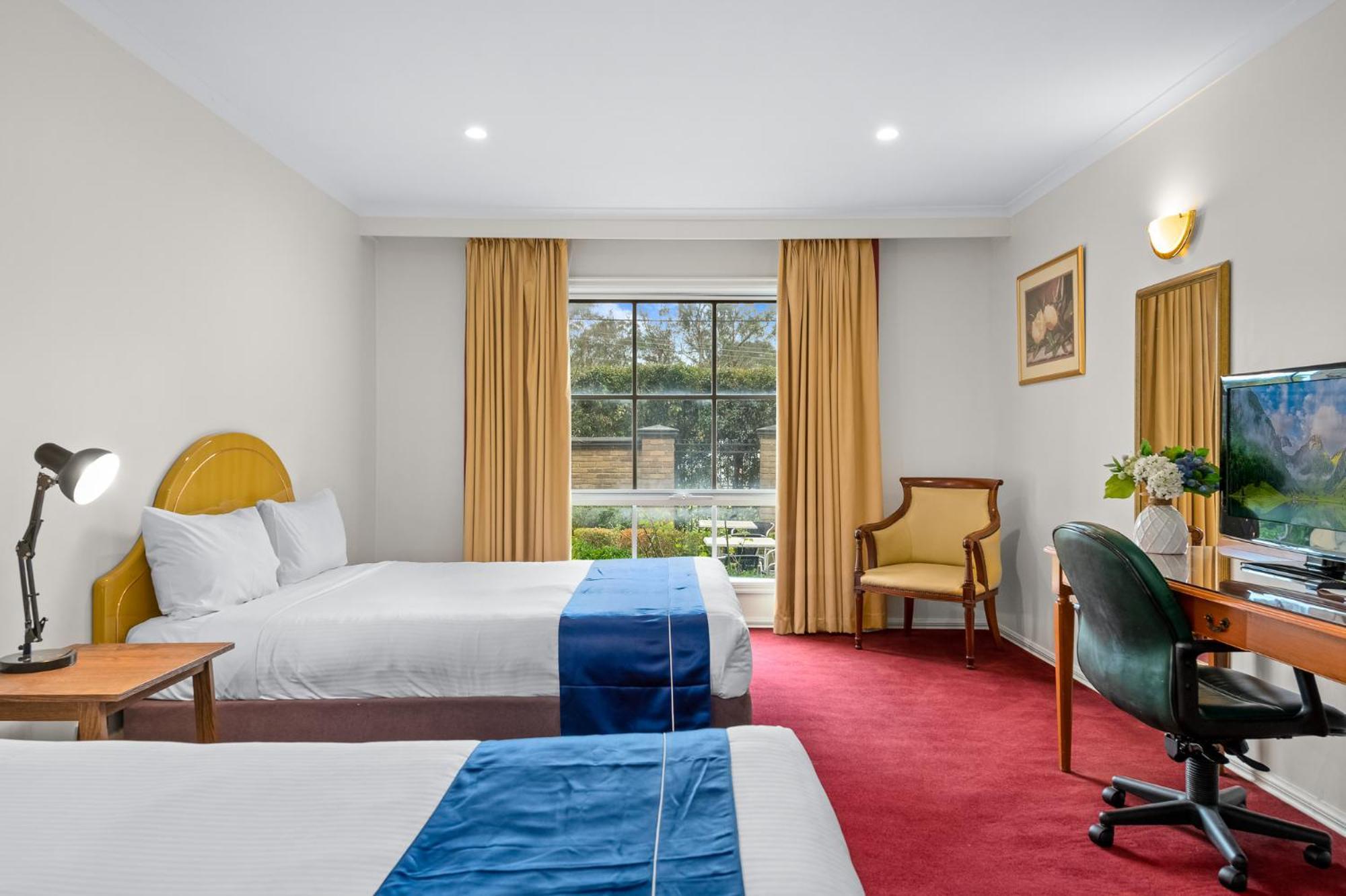 Rowville International Hotel Екстериор снимка