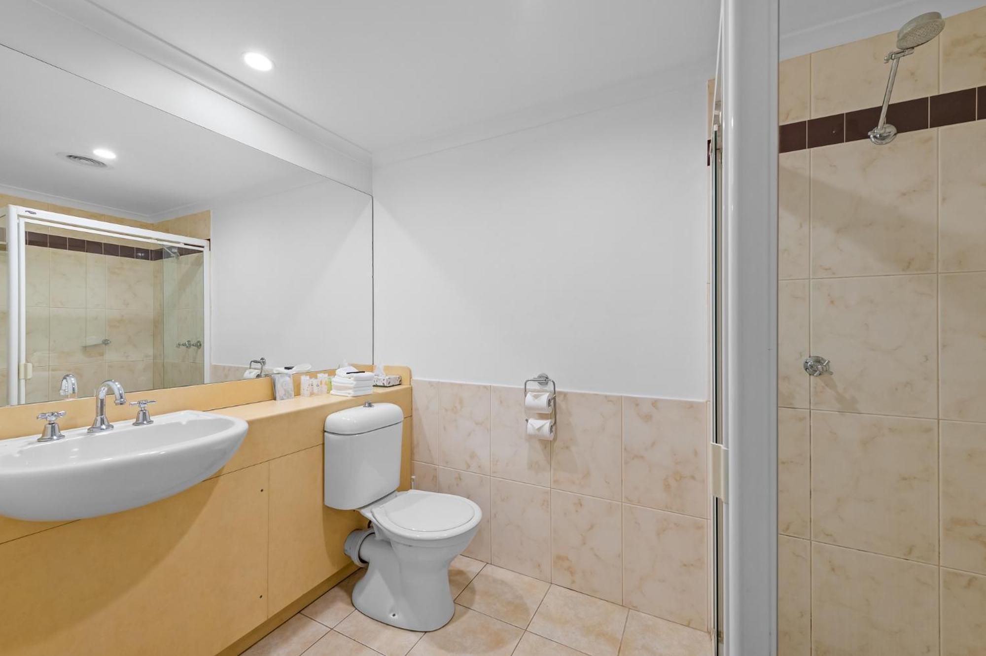 Rowville International Hotel Екстериор снимка