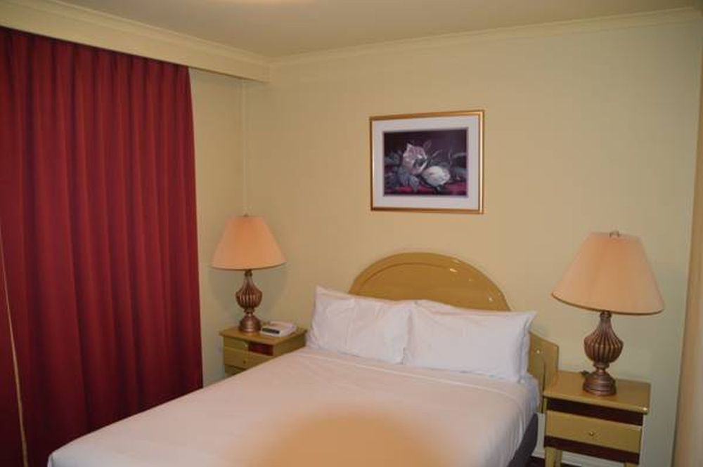 Rowville International Hotel Екстериор снимка